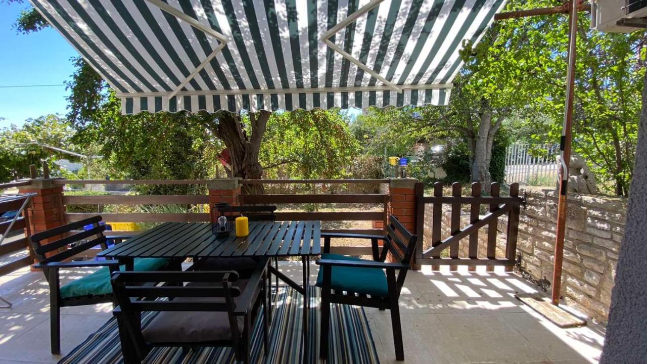 Family Apartment Medulin Exterior photo